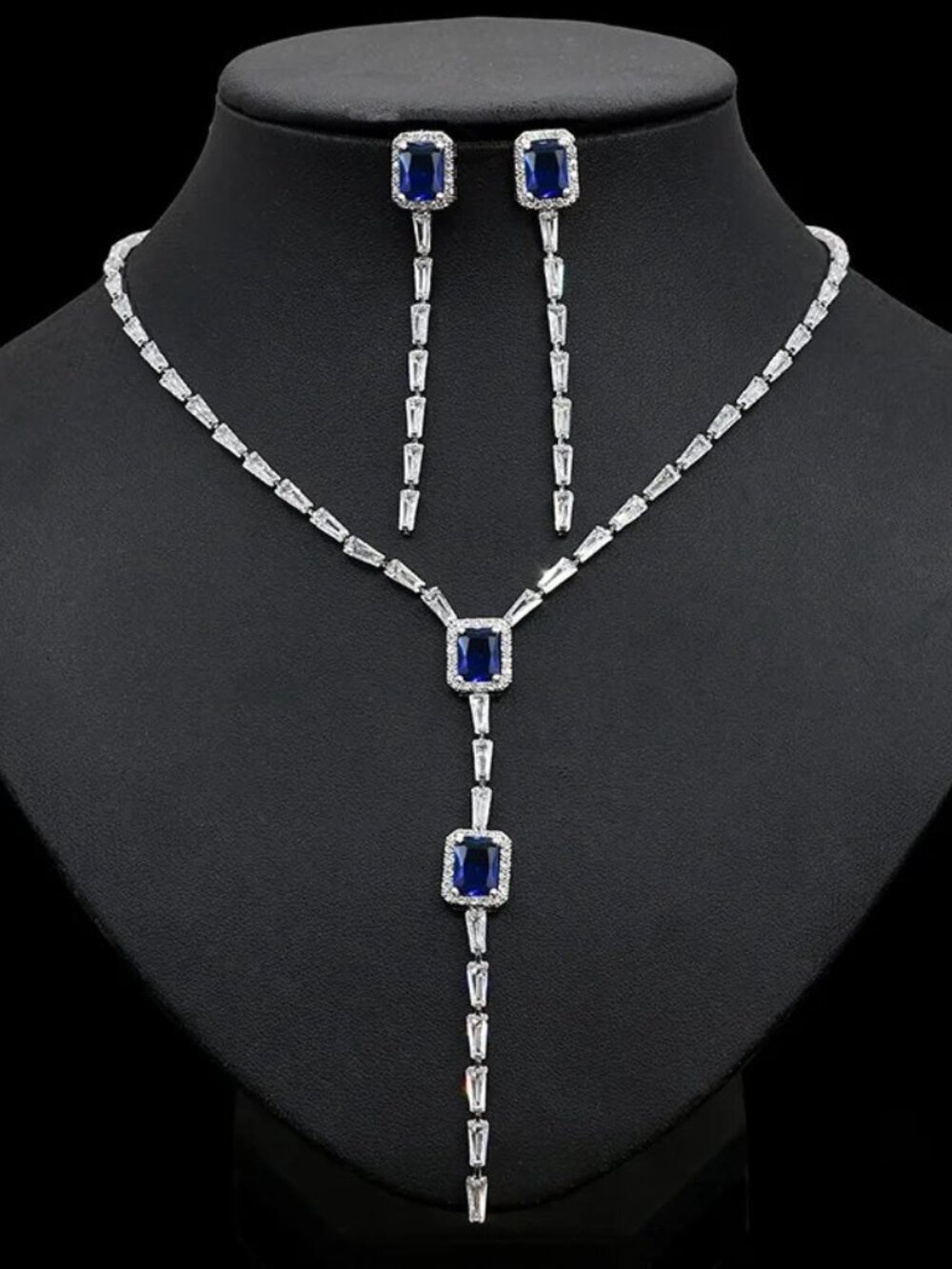 Isabella 2PC Halo Necklace and Earring Set
